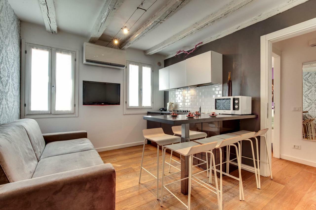 Ca' D'Oro Design By Wonderful Italy Apartment Venesia Bagian luar foto